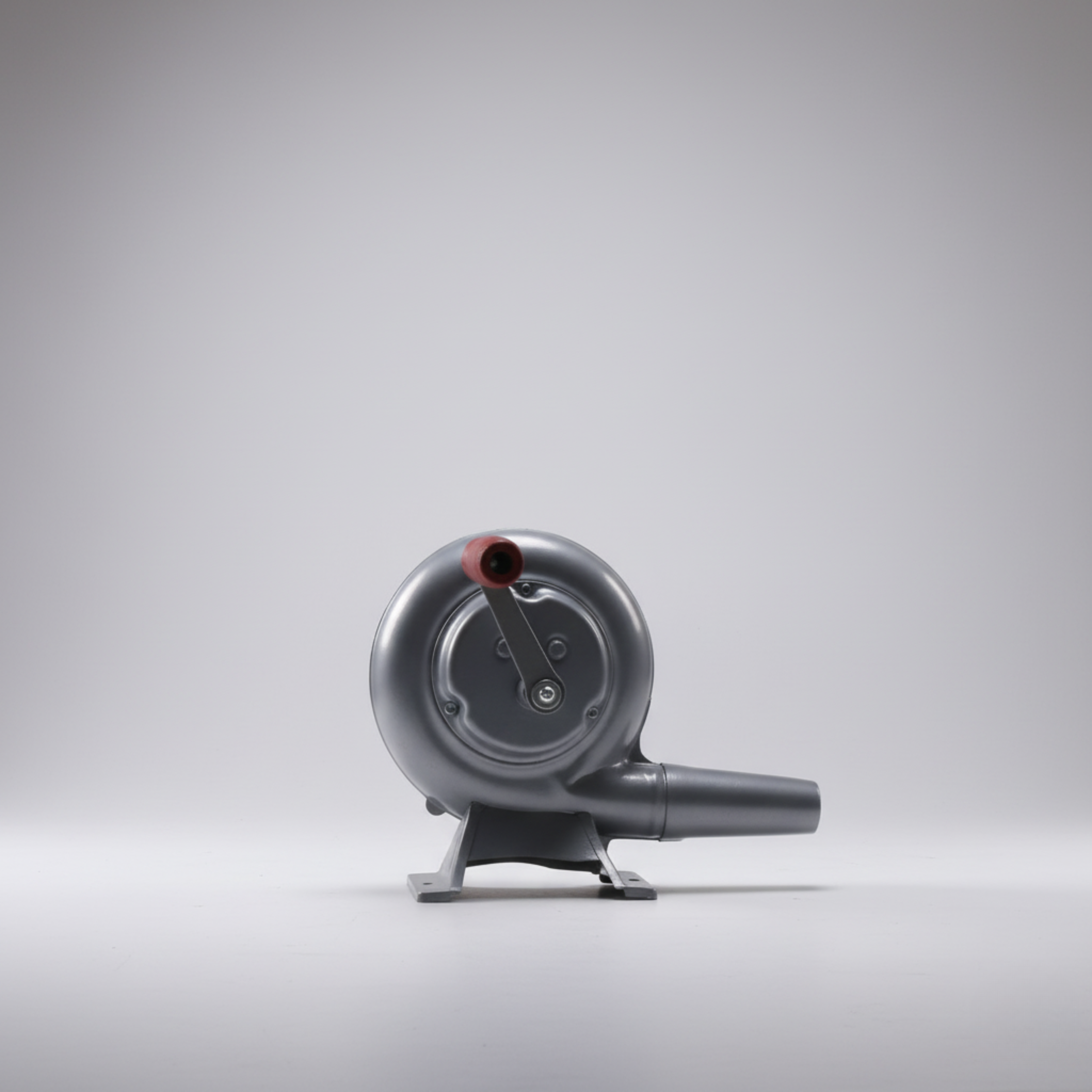 منفاخ الفحم يدوي التشغيل