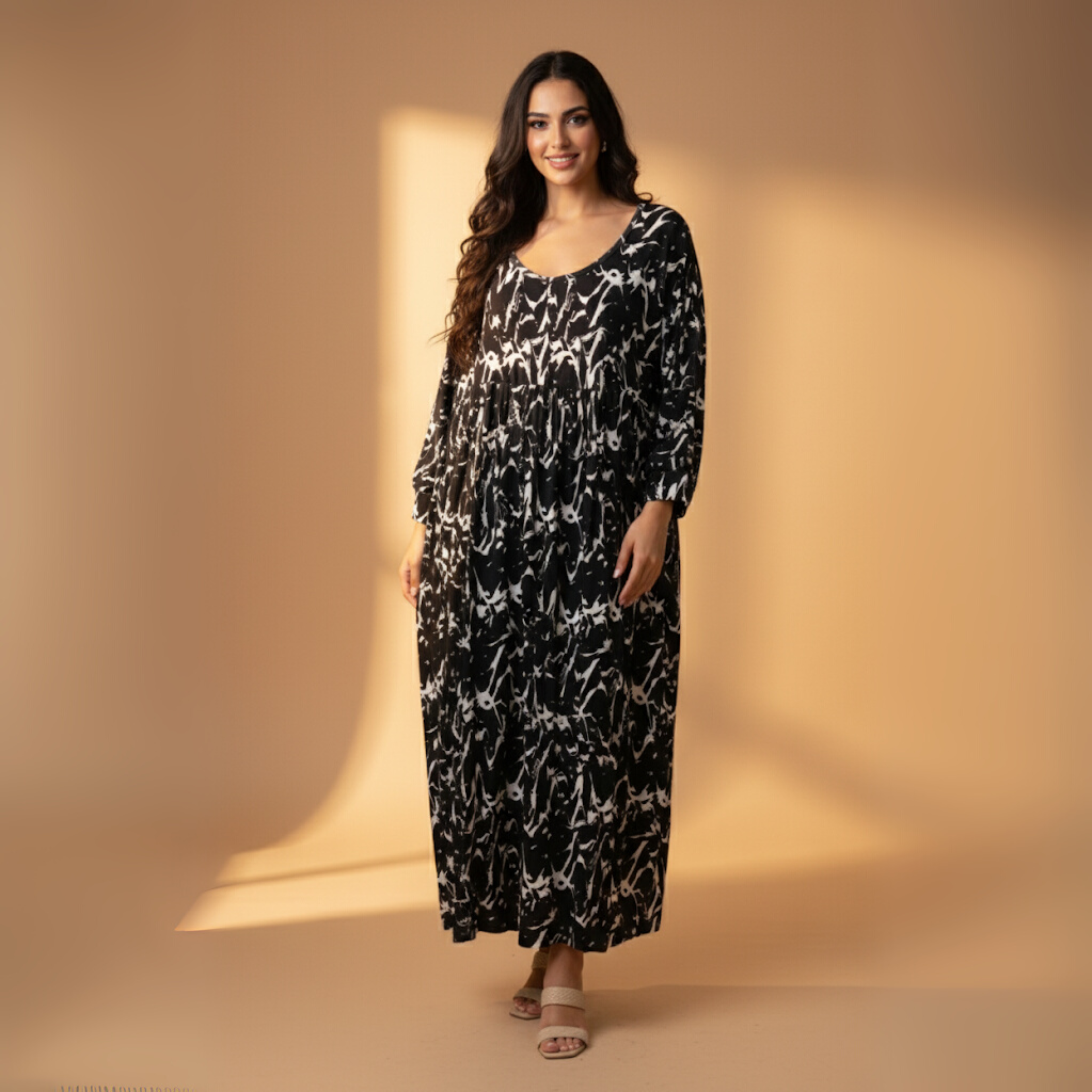 ثوب نوم أسود رخامي