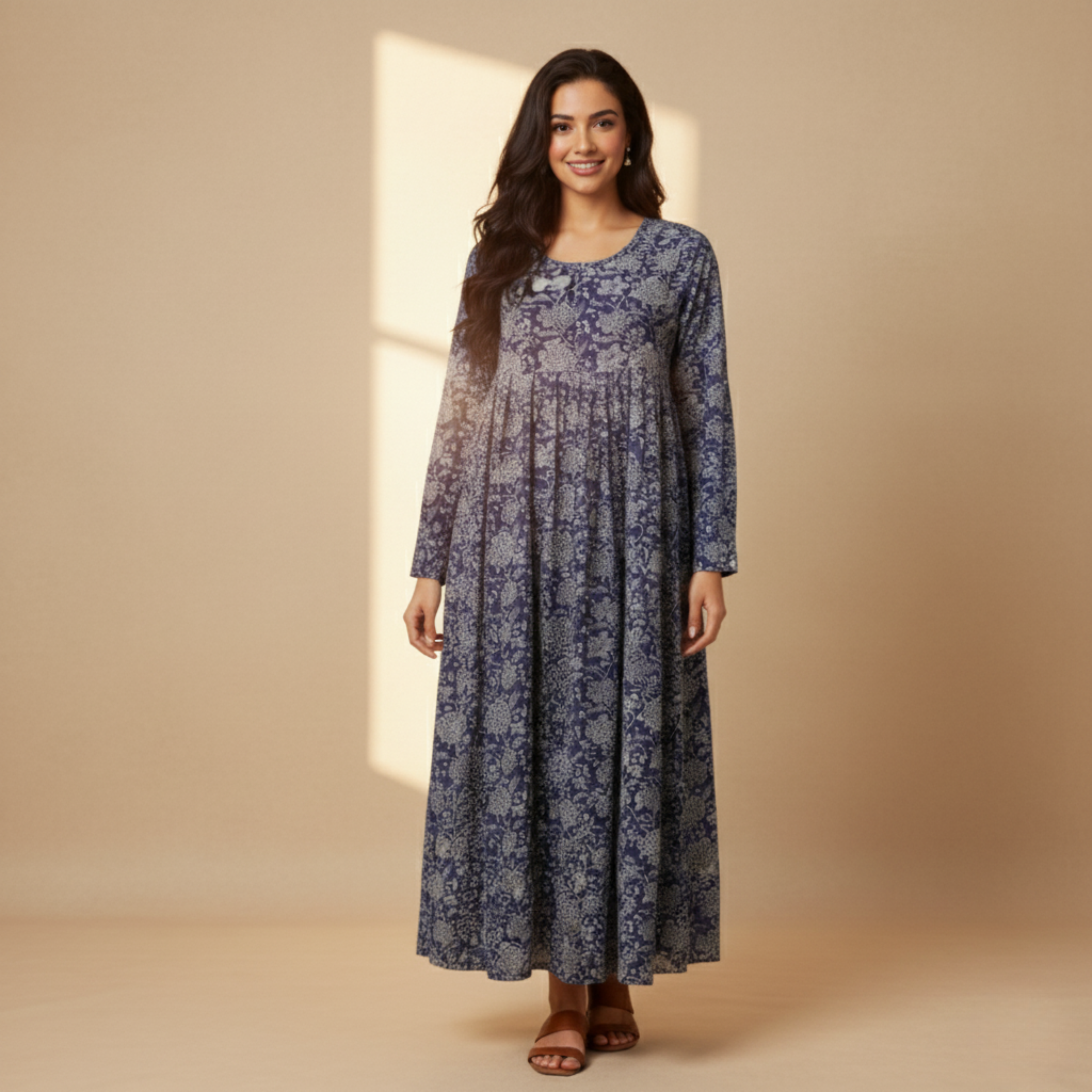 فستان نوم بطبعة زهور بيضاء