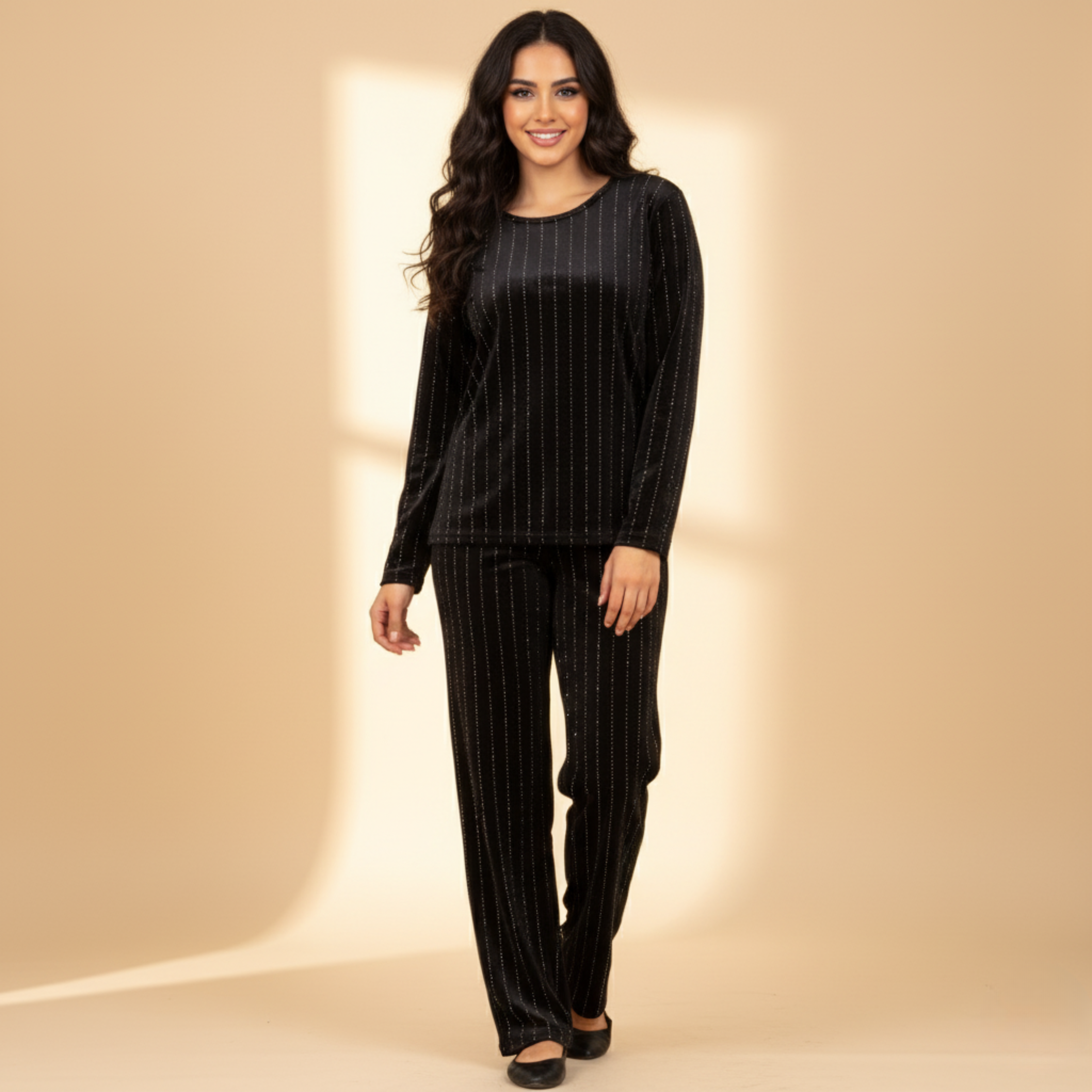 بيجامات قلوب بيضاء نسائية