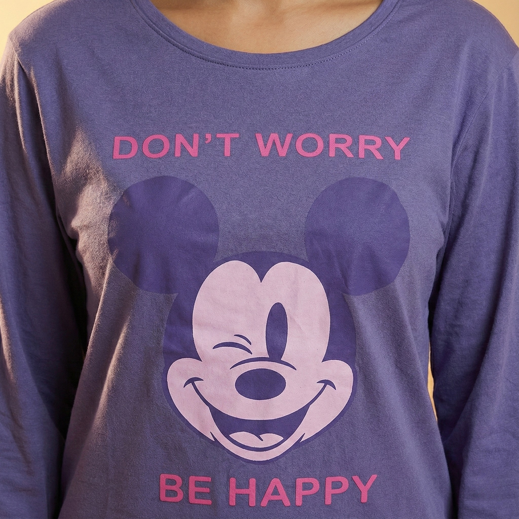 بيجامات قلوب بيضاء نسائية