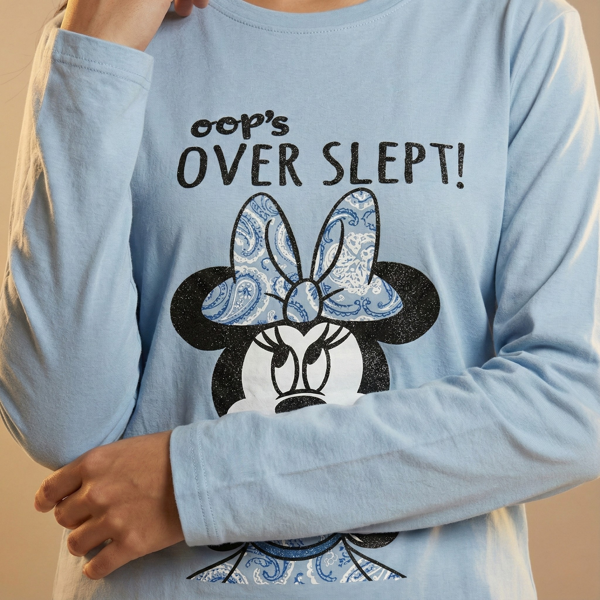 بيجامات قلوب بيضاء نسائية