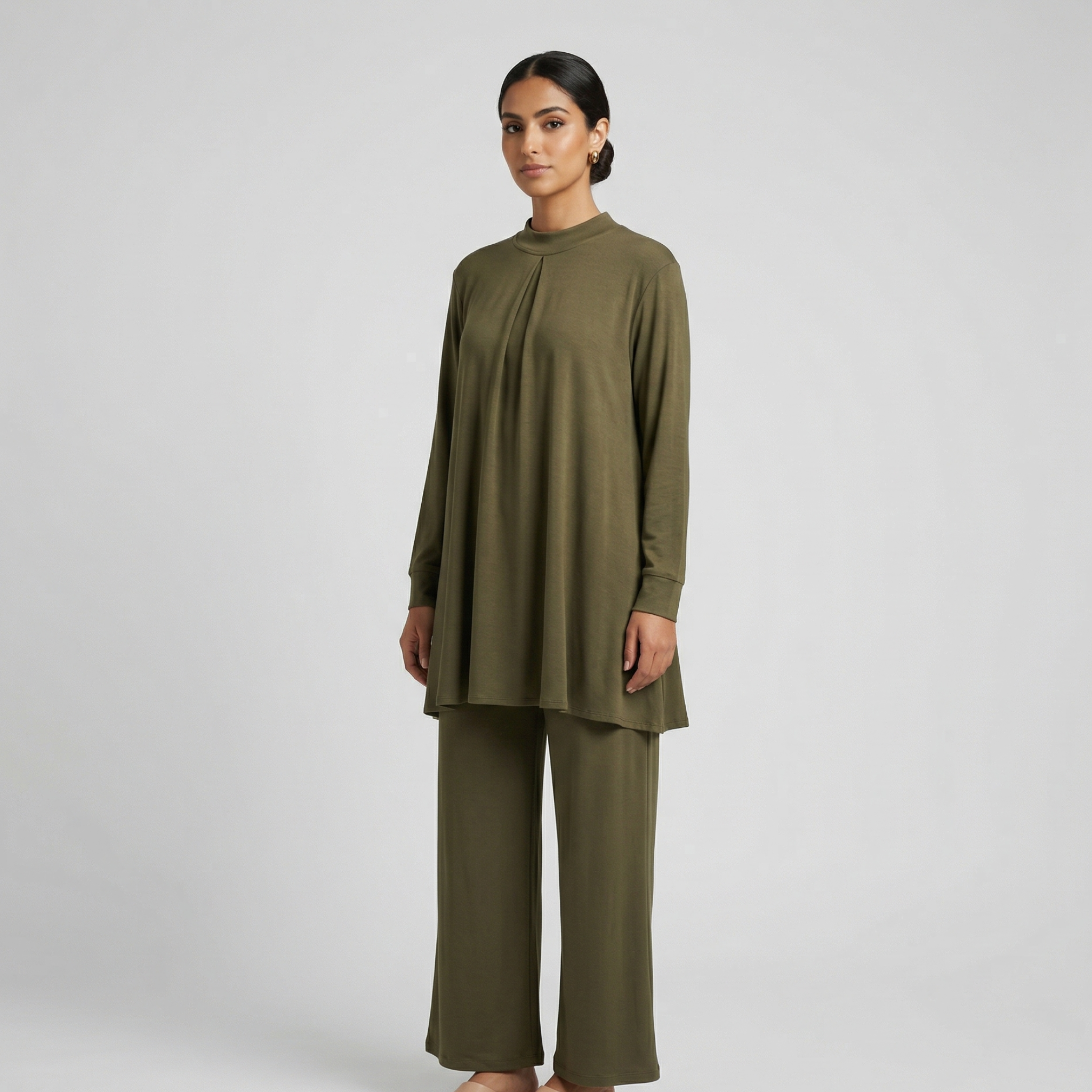 طقم نسائي قطعتين 18007