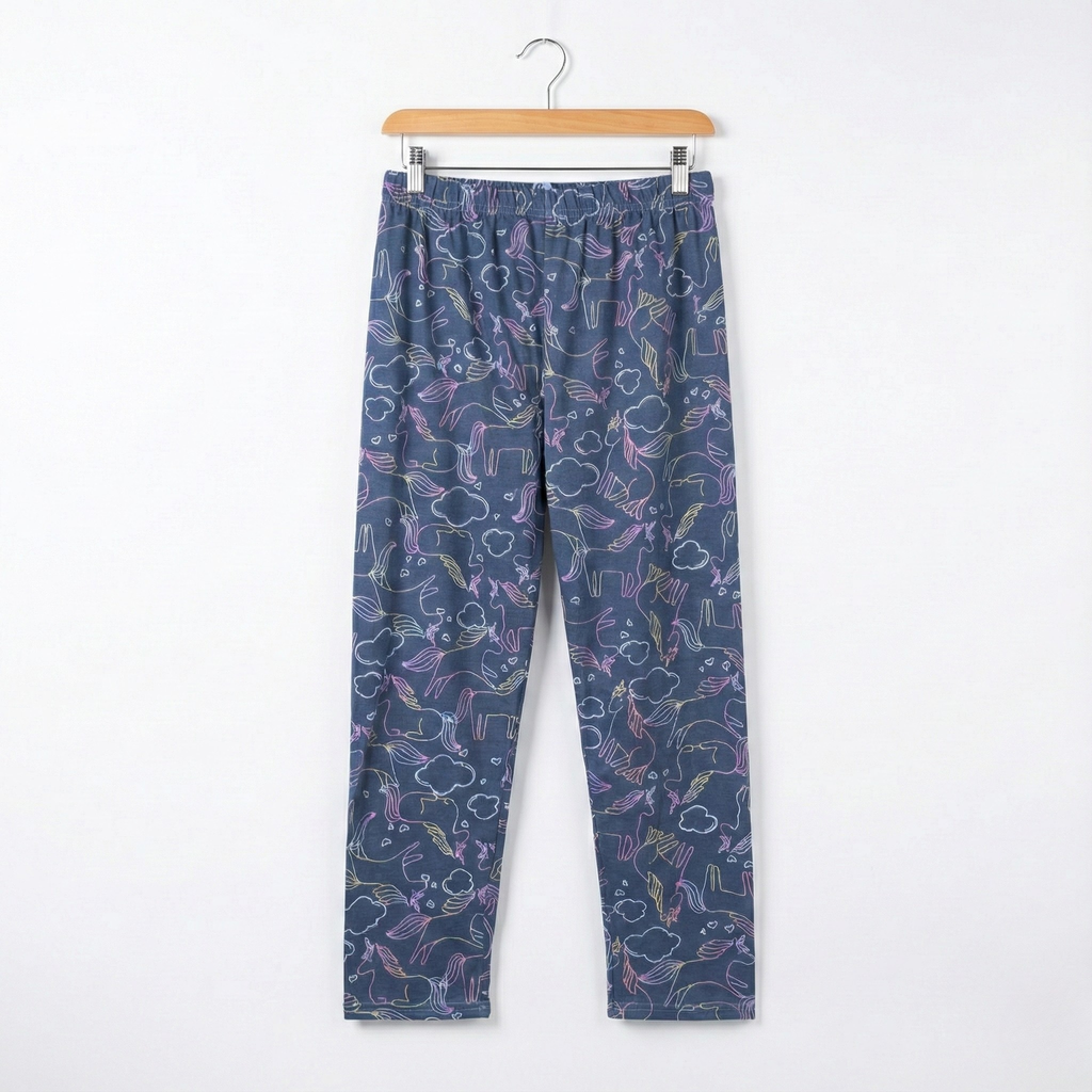 بيجامات قلوب بيضاء نسائية