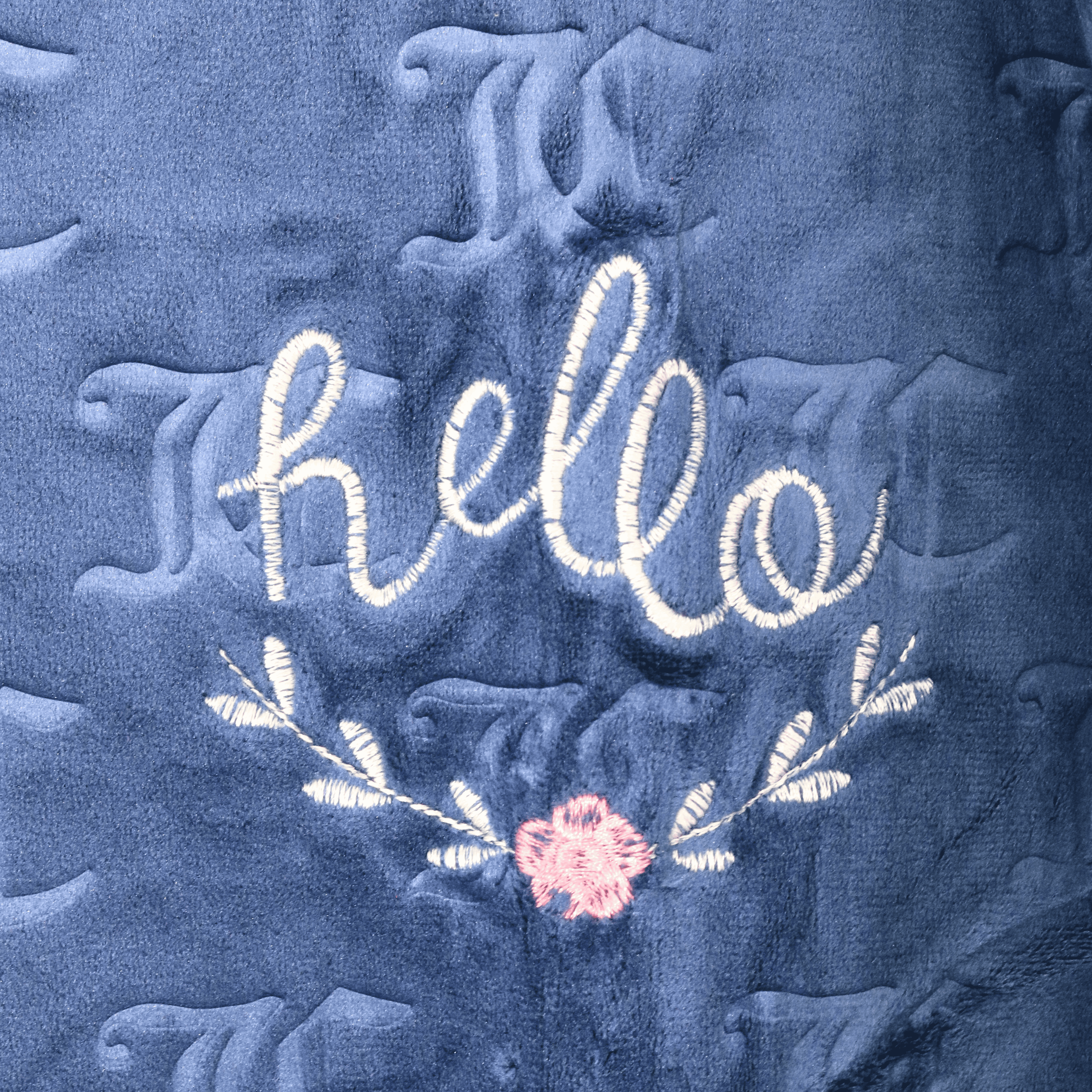 بيجامات قلوب بيضاء نسائية