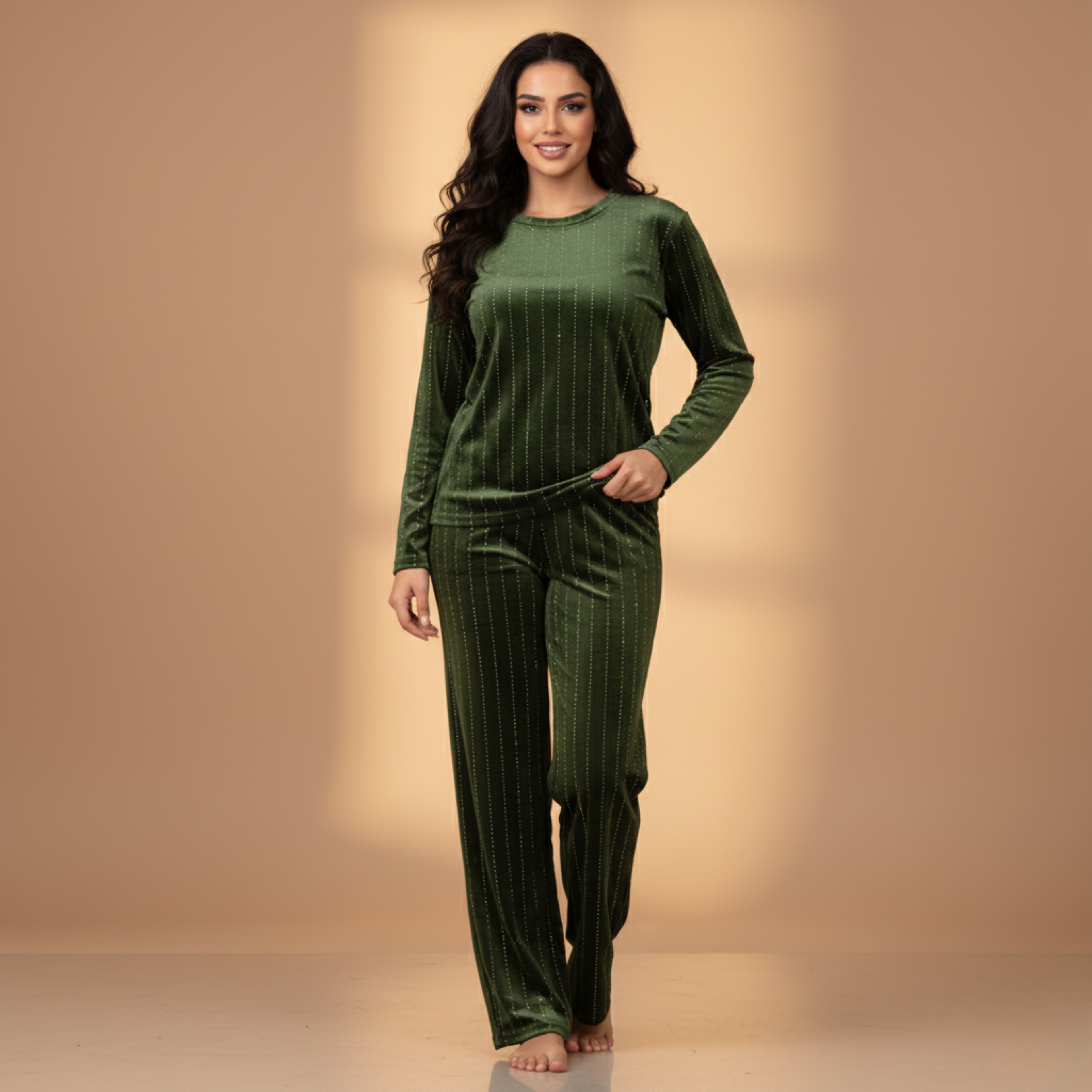 بيجامات قلوب بيضاء نسائية