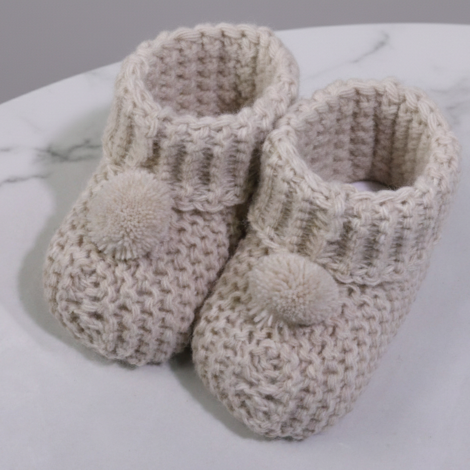 GIRLS BABY SHOE SOCKS BROWN